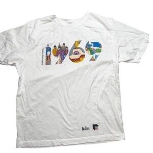 Beatles Abbey Road Studios 1969 tee shirt. Size XL